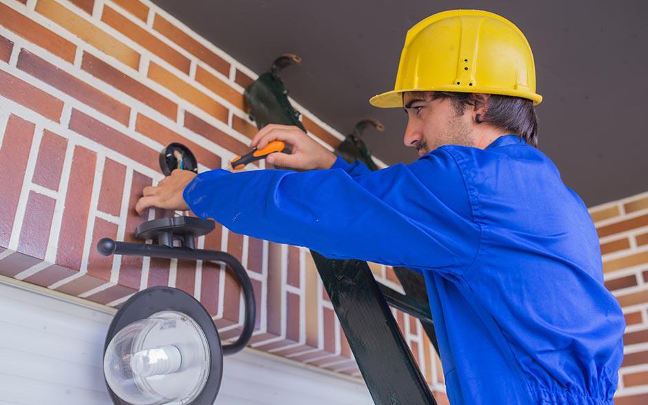 électricien dans le bâtiment Breteuil